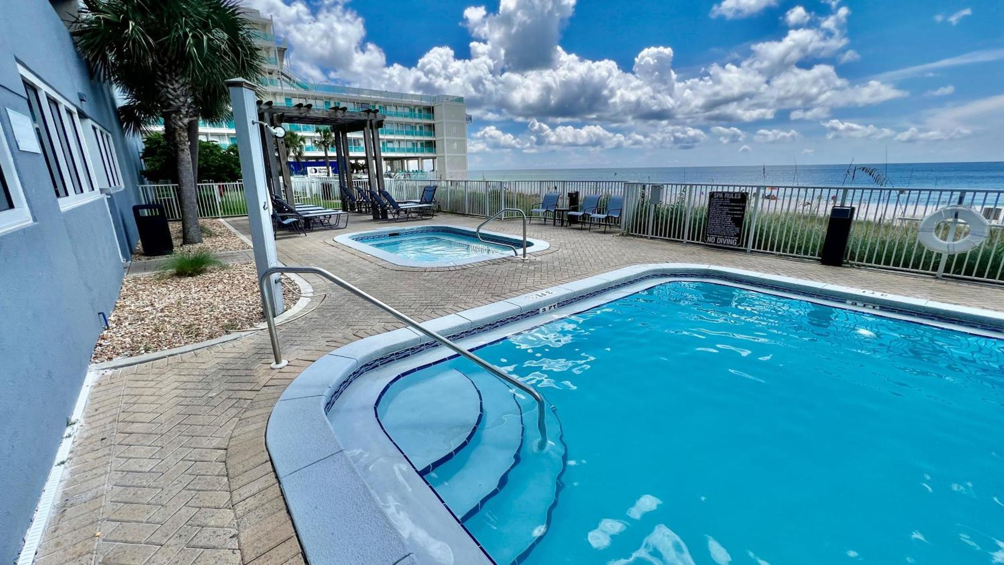 Holiday home Ocean Reef 2204
